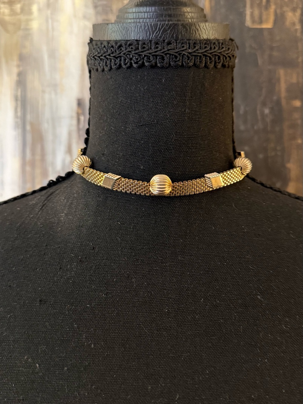 Vintage 1950’s Denbe Gold Tone Mesh Choker Necklace Mid Century Signed Art Deco
